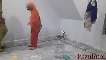 Village Girl From India Enjoys Passionate Encounter With Her Lover