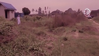 Amateur Job Seeker Offers 100k To Hausa Fulani Babe For Oral Sex In His Car
