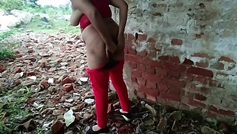Babysitter With Big Ass Gets Fucked In The Jungle