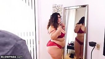 Hd Video Of A Taboo Encounter With A Busty Bbw Stepmom Giving Sloppy Blowjobs