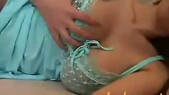 Voluptuous Asian Woman Gets Penetrated