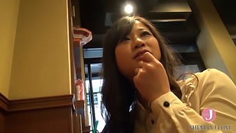 Cute And Cuddly Momoko'S Masturbation To Intense Orgasm